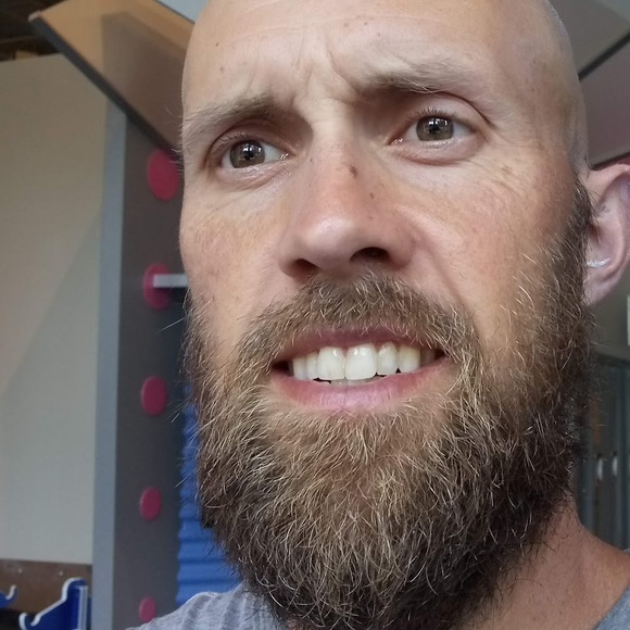 Meet your Posher, Neil - Picture 1 of 1